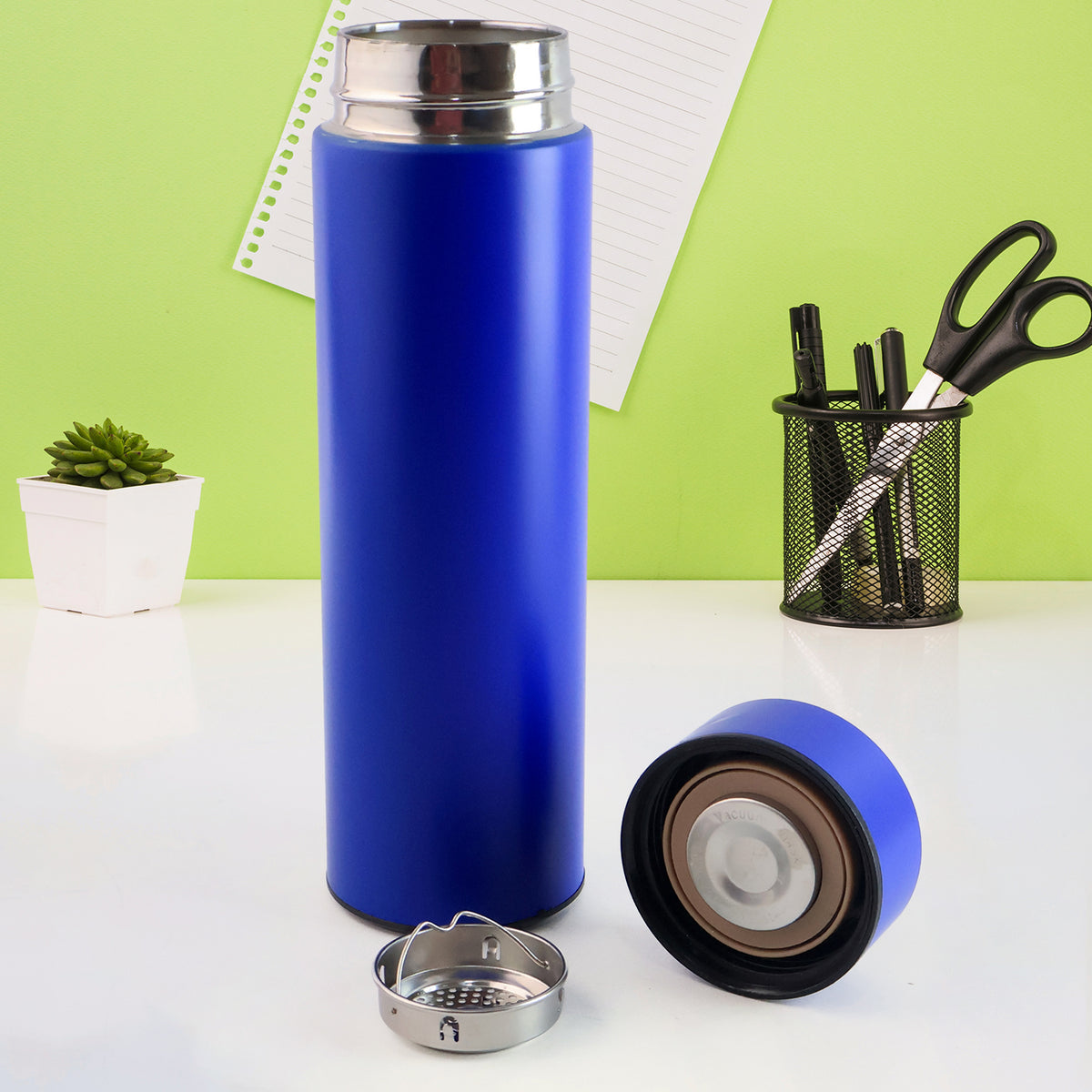 Digital Vacuum Insulated Water Bottle - Blue (1 Pc , 500 ML)